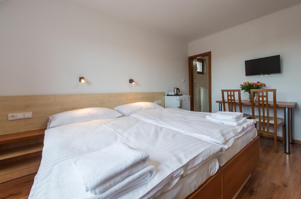 Penzion Leknin Třeboň Extérieur photo