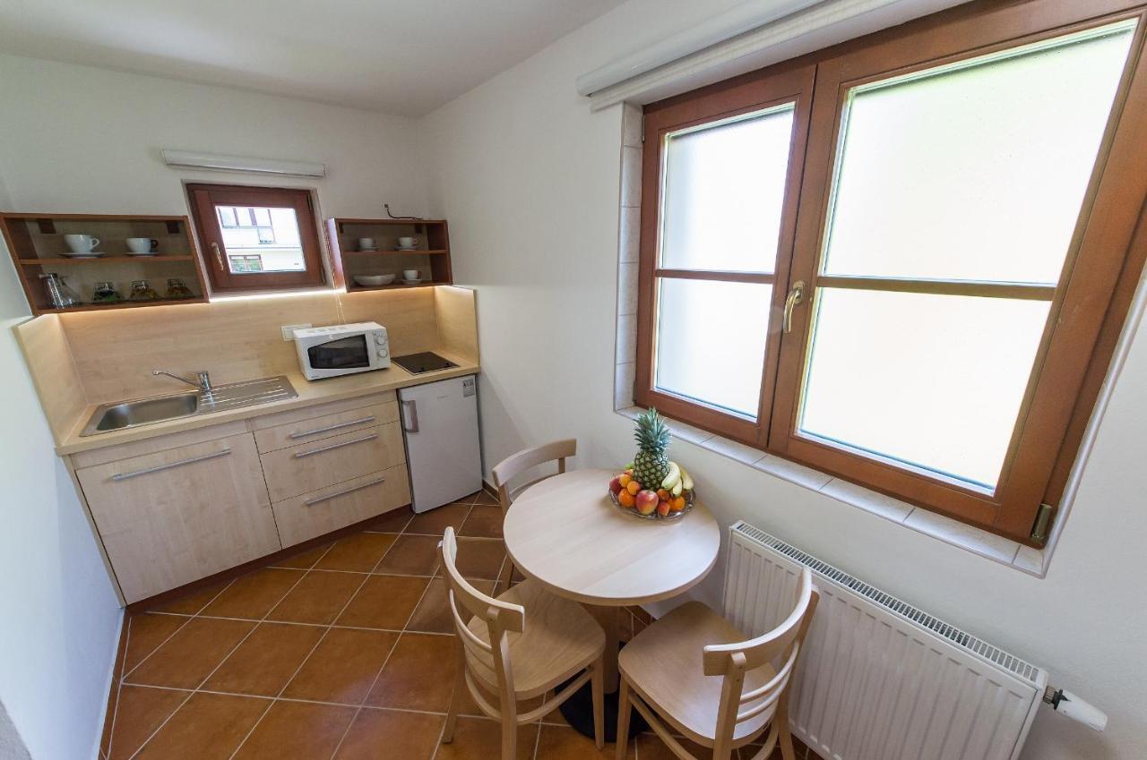 Penzion Leknin Třeboň Extérieur photo
