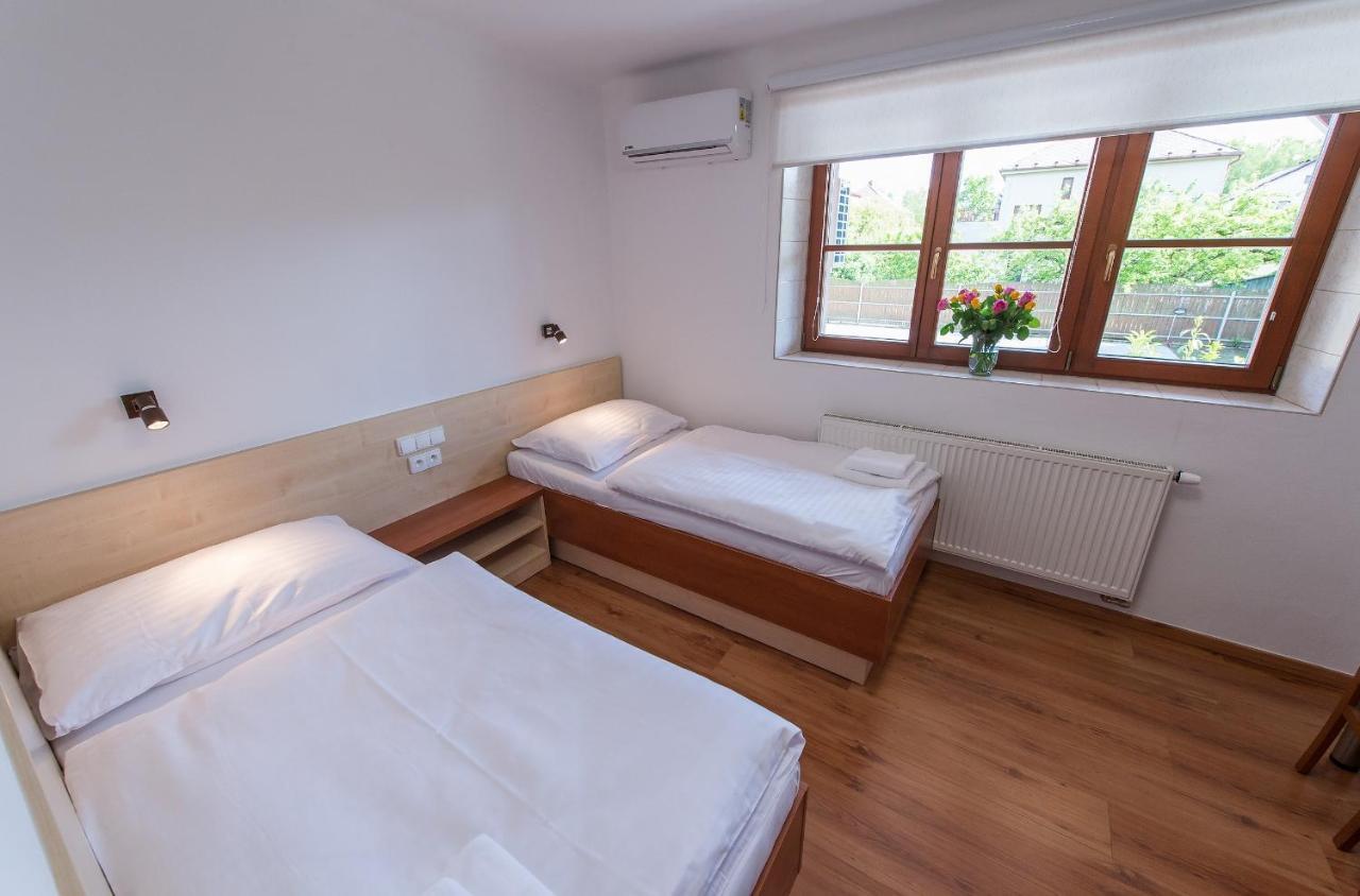Penzion Leknin Třeboň Extérieur photo